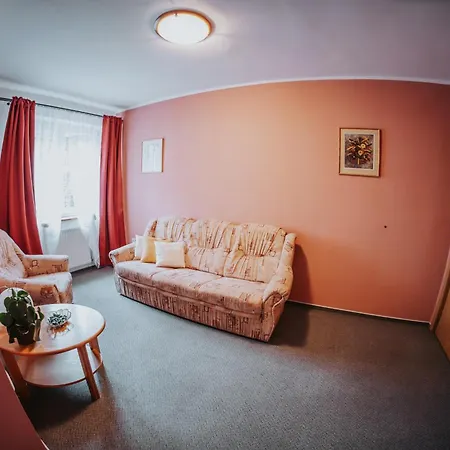 Penzion U Zvonu 3*