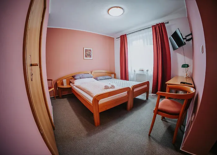 U Zvonu Gæstehus 3*